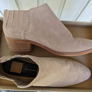 Dolce vita taupe suede ankle booties